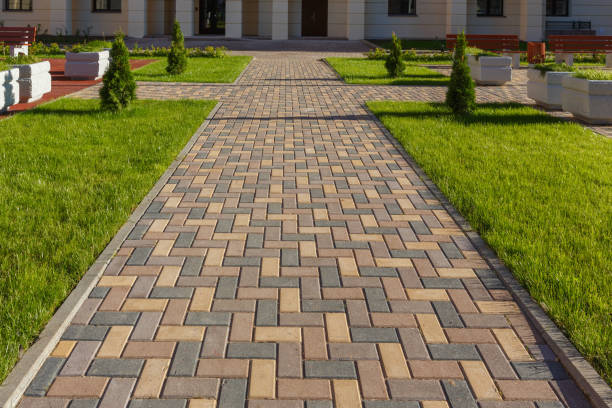Best Residential Paver Driveway  in Madisonville, LA